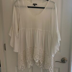 Cupio White Lace-Hem Peasant Tunic with Flounced Sleeves